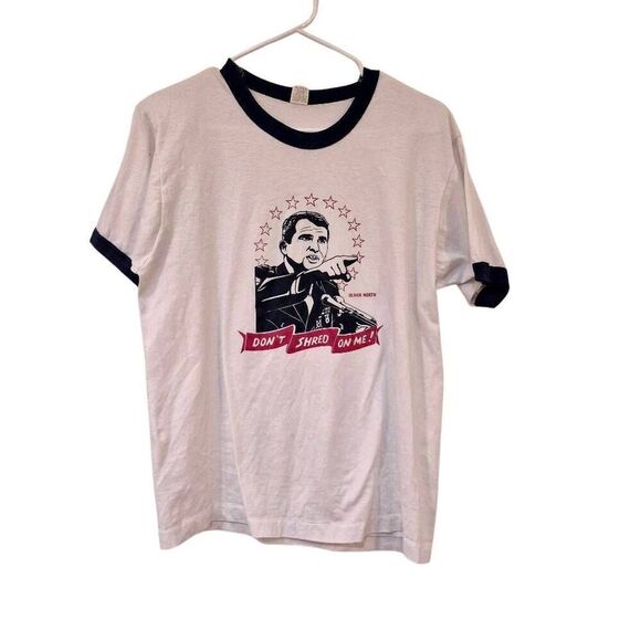 Oliver North Unisex Vintage "Don't Shred on Me" White w Blue & Red Graphic Cotto - Picture 1 of 6